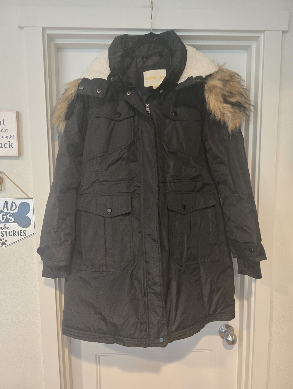 NEW! MADDEN GIRL Parka with Sherpa Lined Hood And Removable Faux Fur Trim.SizeL